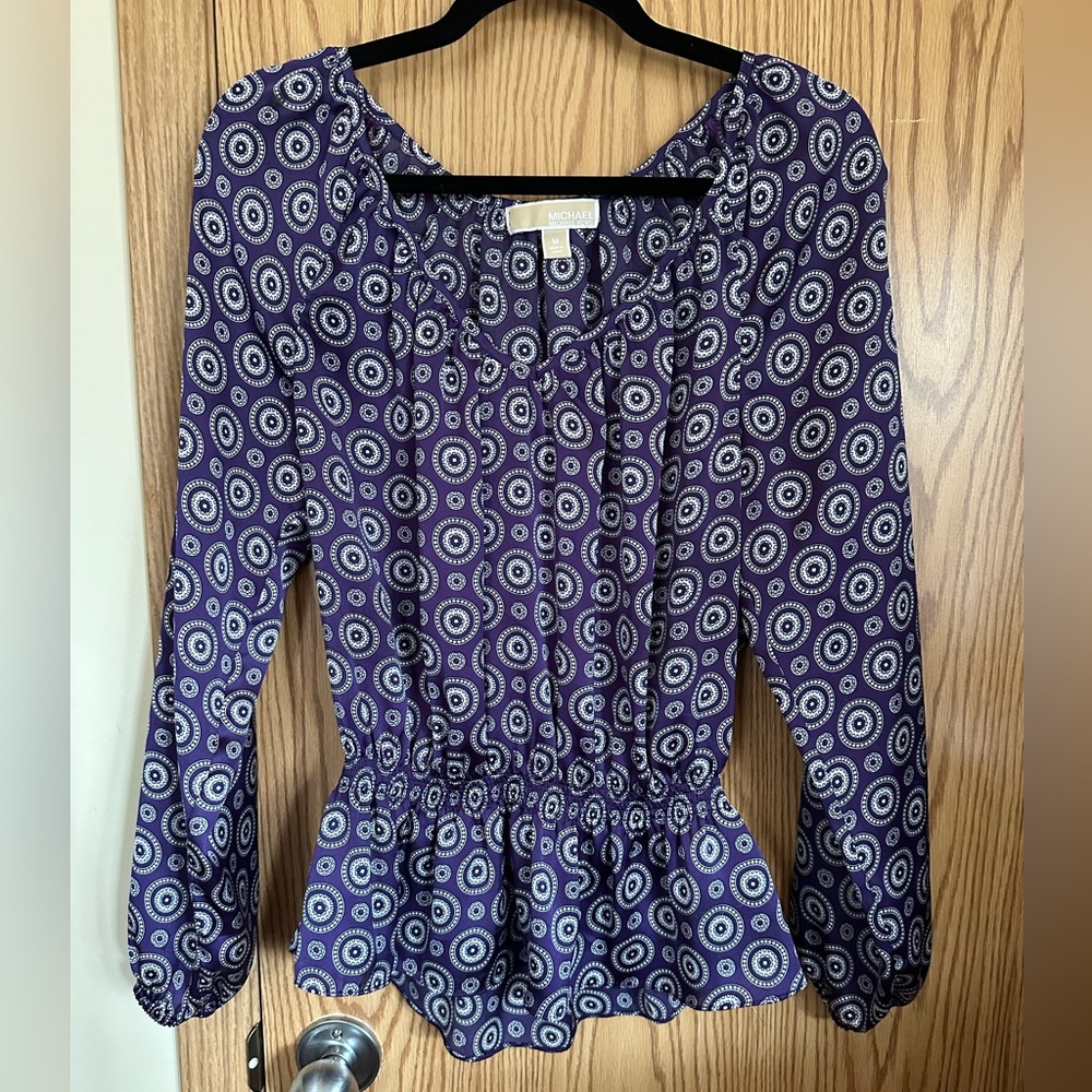 Michael Kors Purple Patterned Women's blouse M EUC smocked waist PTP 22”, L 26”